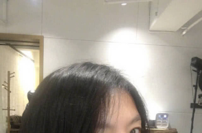 搭客乘自愿扶梯乍然摔倒 危境合头，她摁下“急停键”